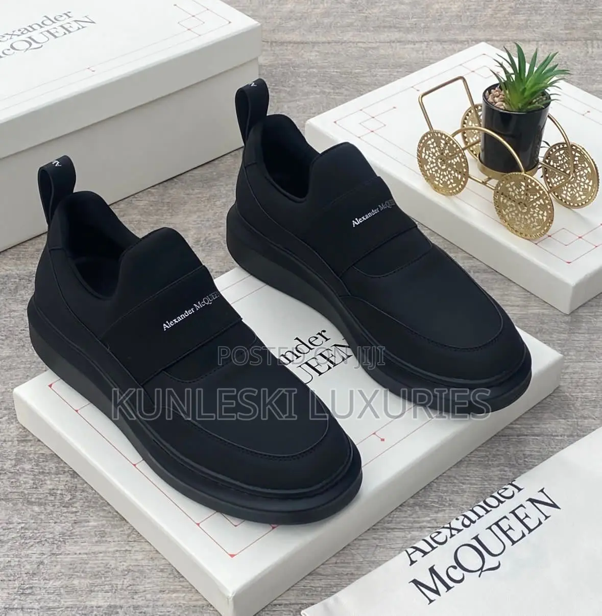 Original Alexander Mcqueen Sneakers