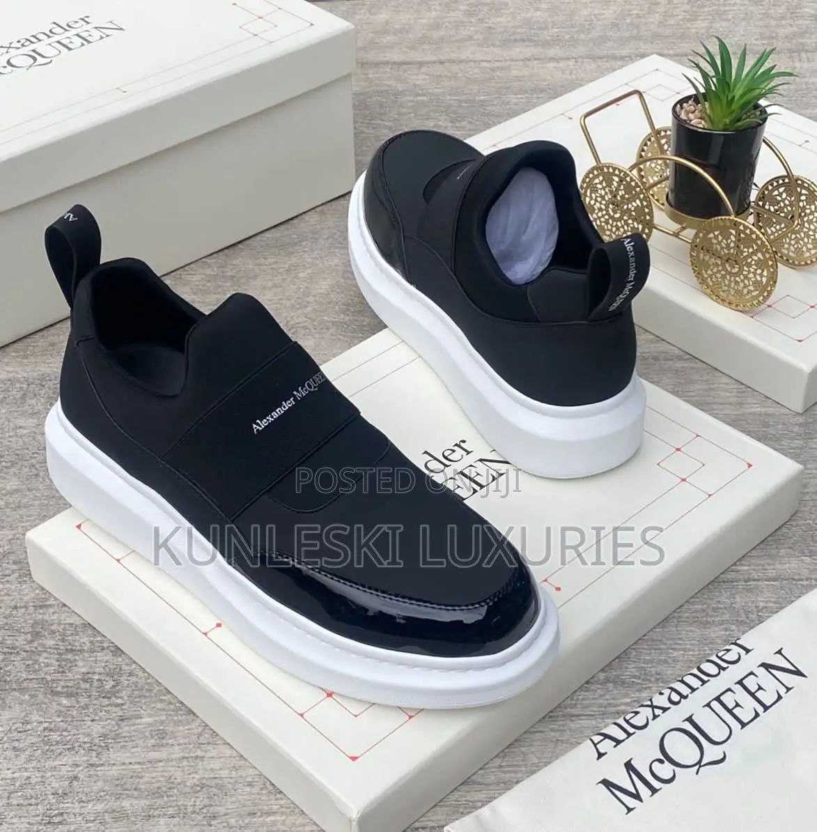 Original Alexander Mcqueen Sneakers