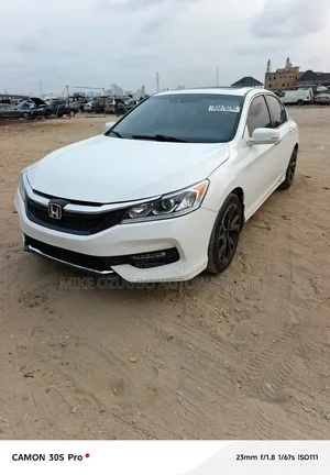 Honda Accord 2013 White