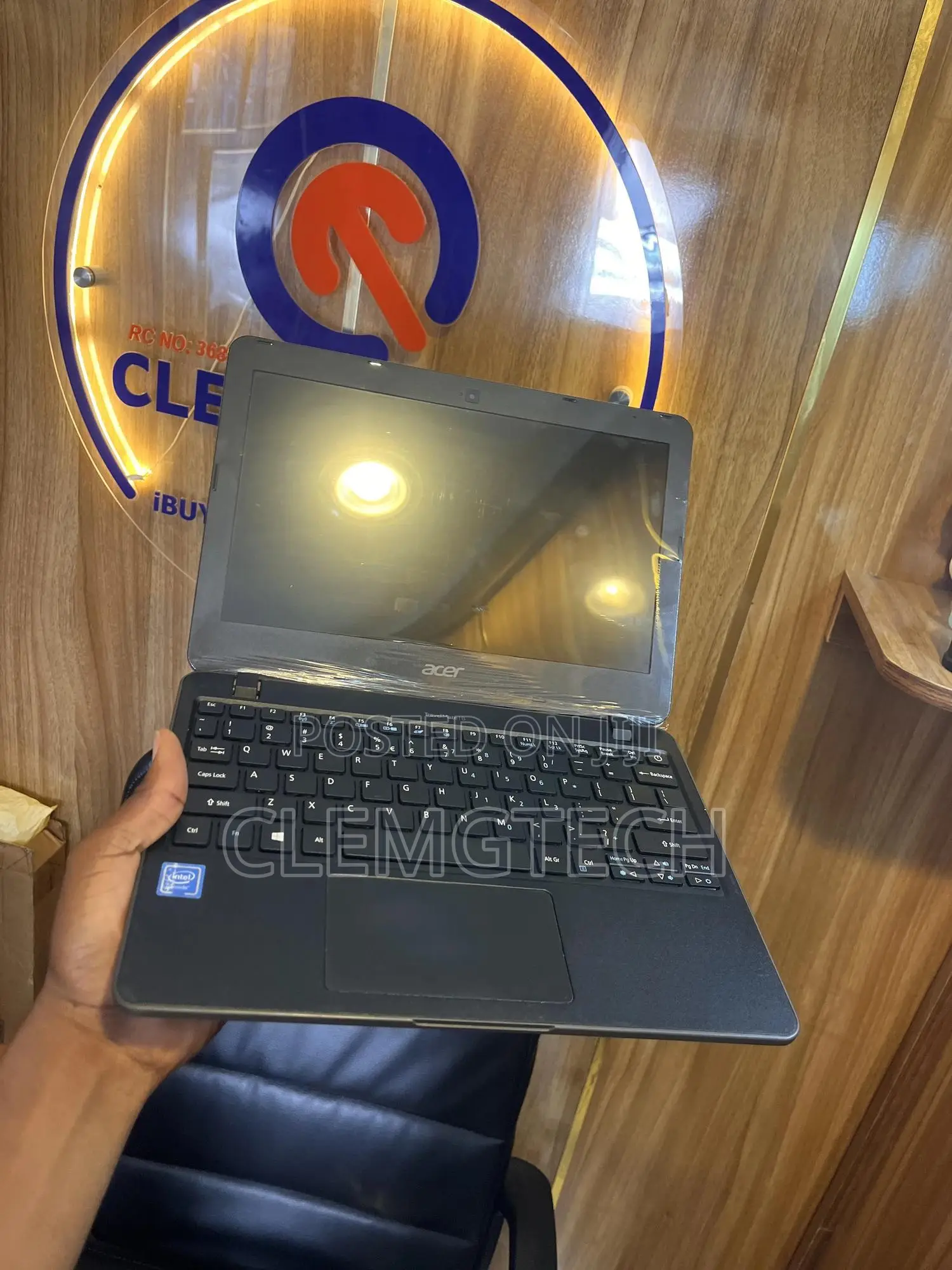 Laptop Acer TravelMate B 4GB Intel SSD 128GB