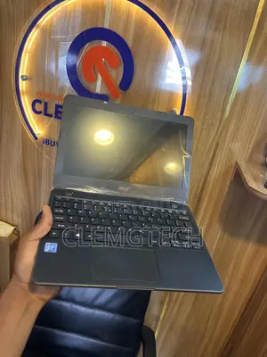 Laptop Acer TravelMate B 4GB Intel SSD 128GB