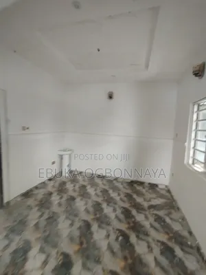 1bdrm Block of Flats in Sars Road, Obio-Akpor for rent