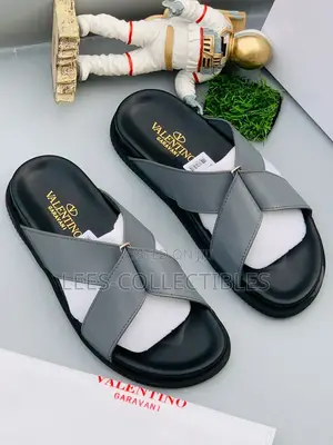 Top Quality Valentino Slippers