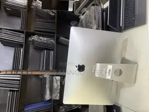 Desktop Computer Apple iMac 8GB Intel Core i5 SSD 1T