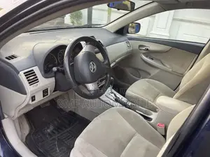 Toyota Corolla 2013 Blue