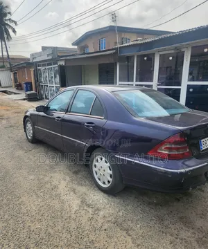 Mercedes-Benz C-Class C 200 CDI (S203) 2005 Blue