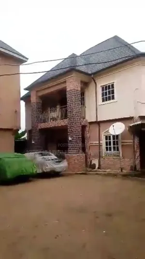 12bdrm Duplex in Umuahia , Abia State for sale