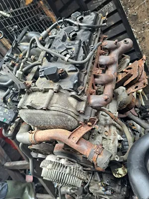Titan V8 Complete Engine