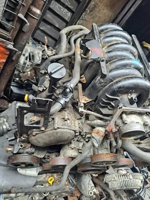 Titan V8 Complete Engine