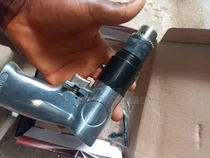 3/8" Reversible Air Drill.