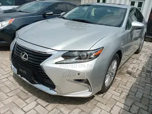 Lexus ES 350 FWD 2014 Silver