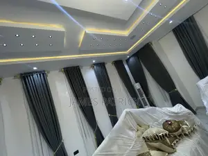 Curtains Shop