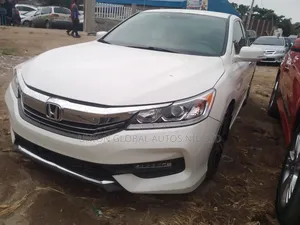 Honda Accord 2017 White