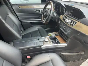 Mercedes-Benz E350 Base 4Matic Sedan AWD (3.5L 6cyl 7A) 2016 Black