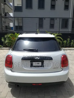Mini Cooper 2017 Silver