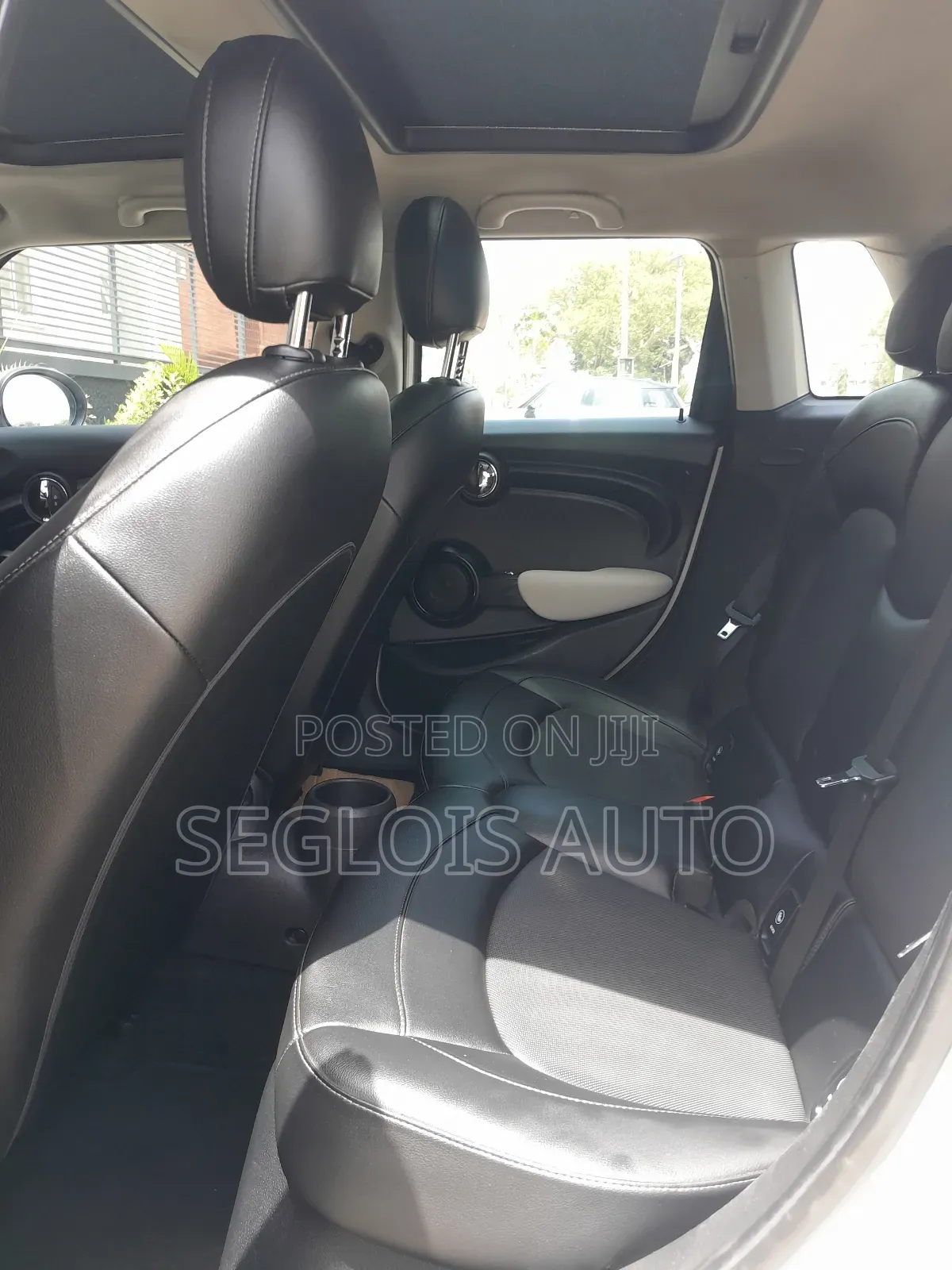 Mini Cooper 2017 Silver