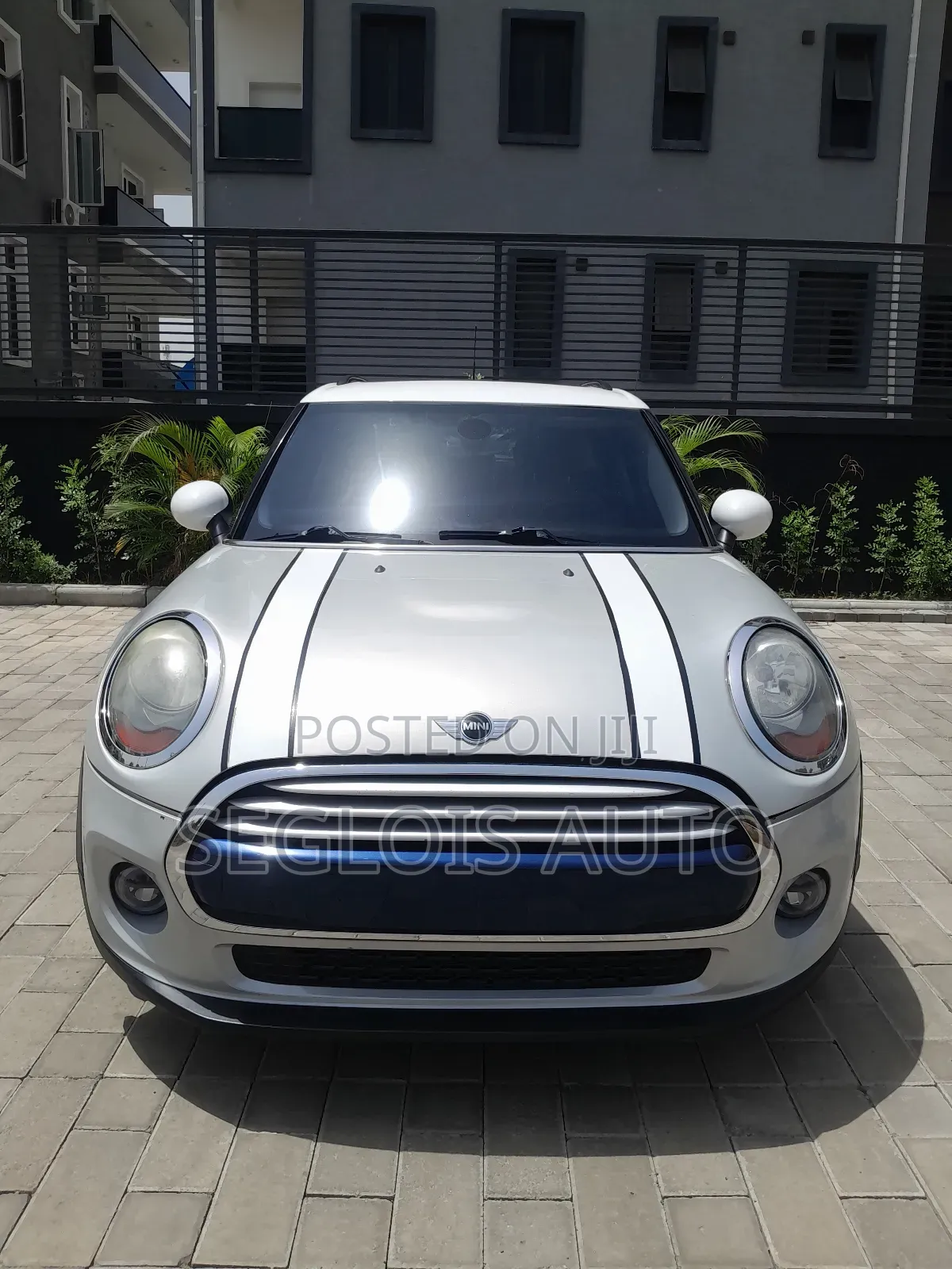 Mini Cooper 2017 Silver