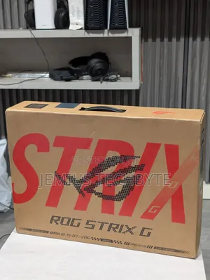 New Laptop Asus ROG Strix G16 G614 32GB Intel Core Ultra 9 SSD 2T