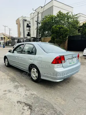 Honda Civic 2005 Blue
