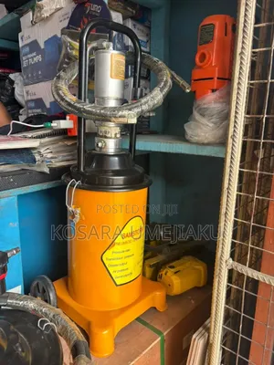 Pneumatic Air Grease Bucket 12l