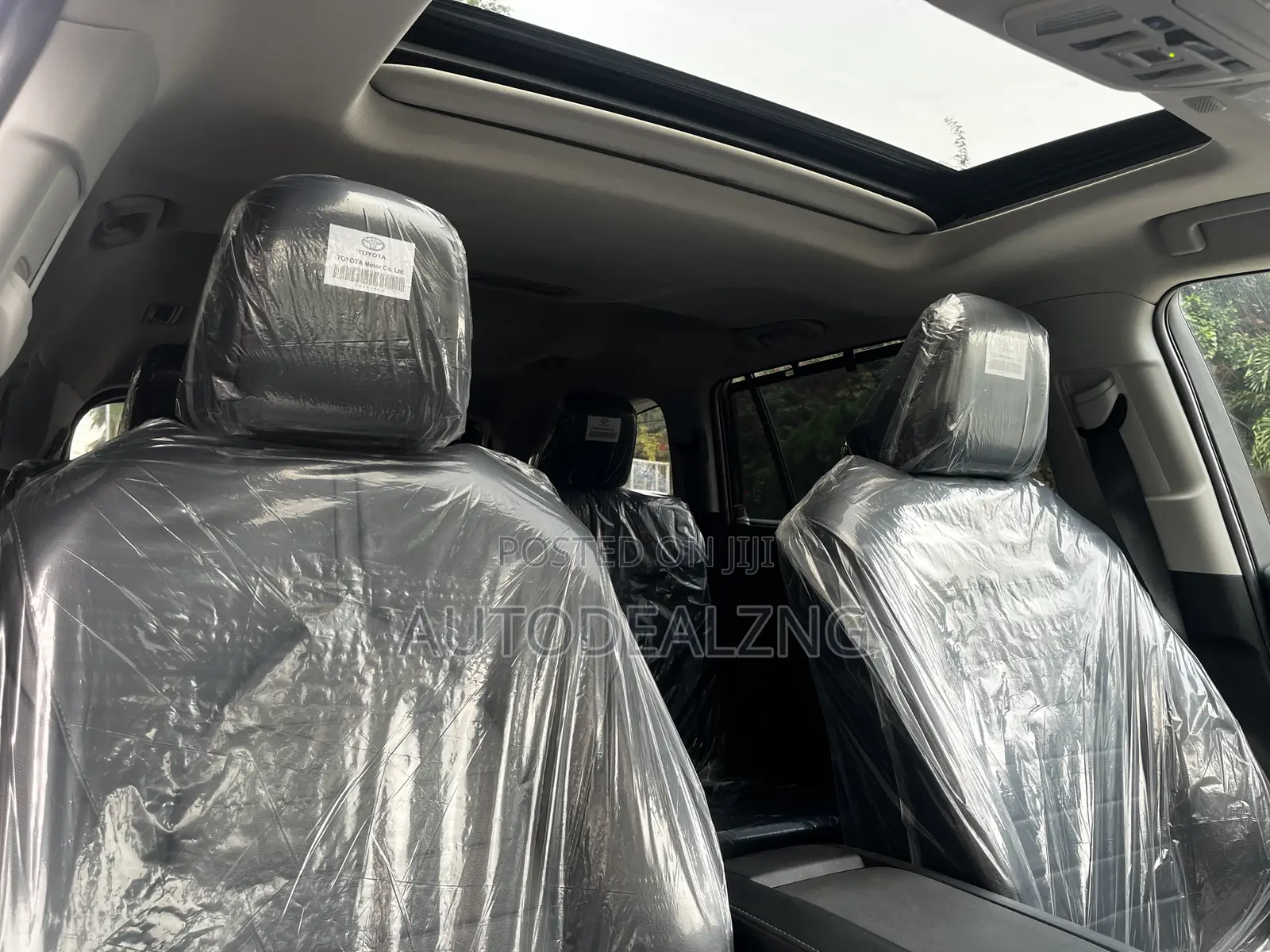 Toyota Highlander XLE 2022 Black