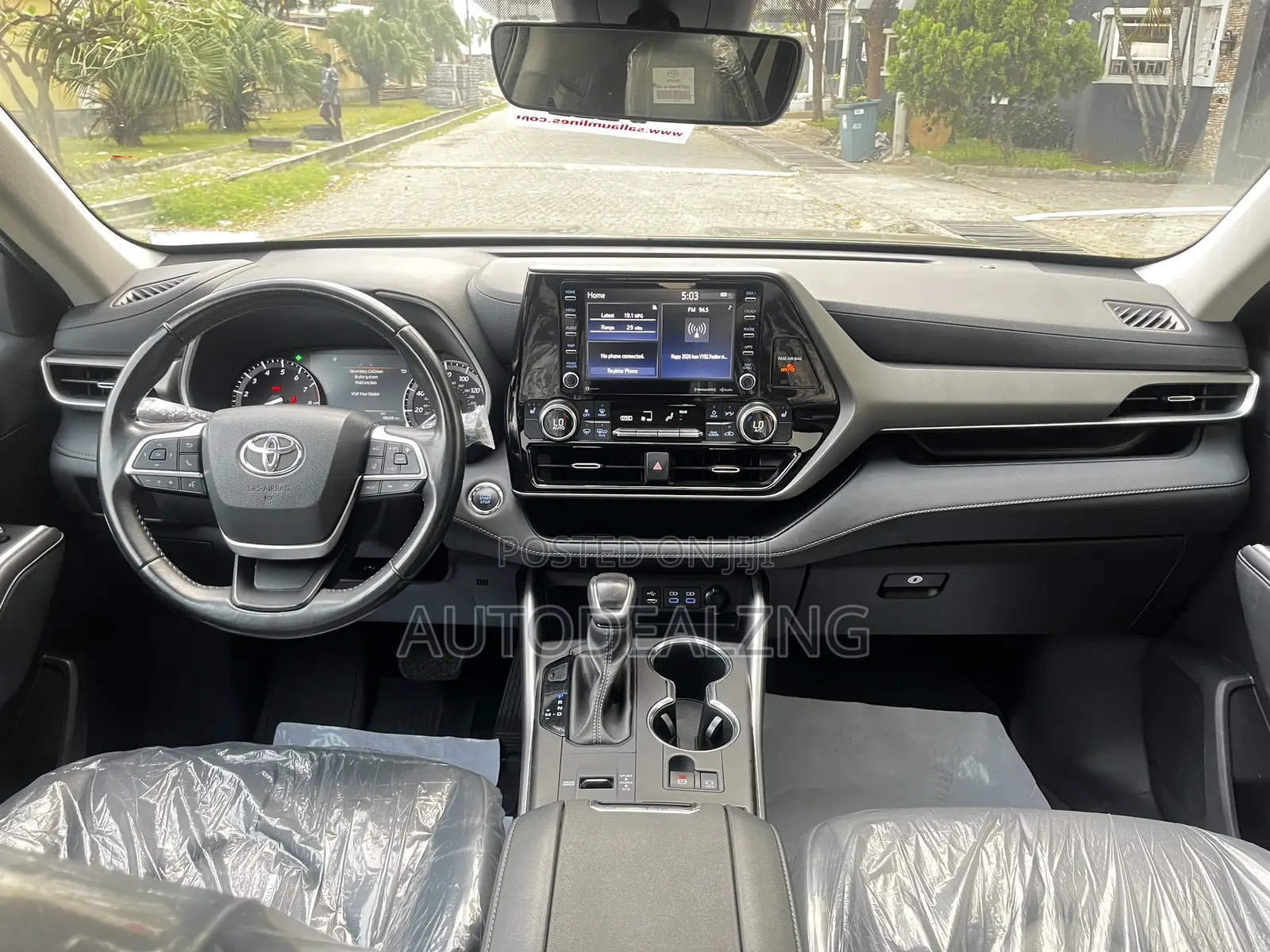 Toyota Highlander XLE 2022 Black