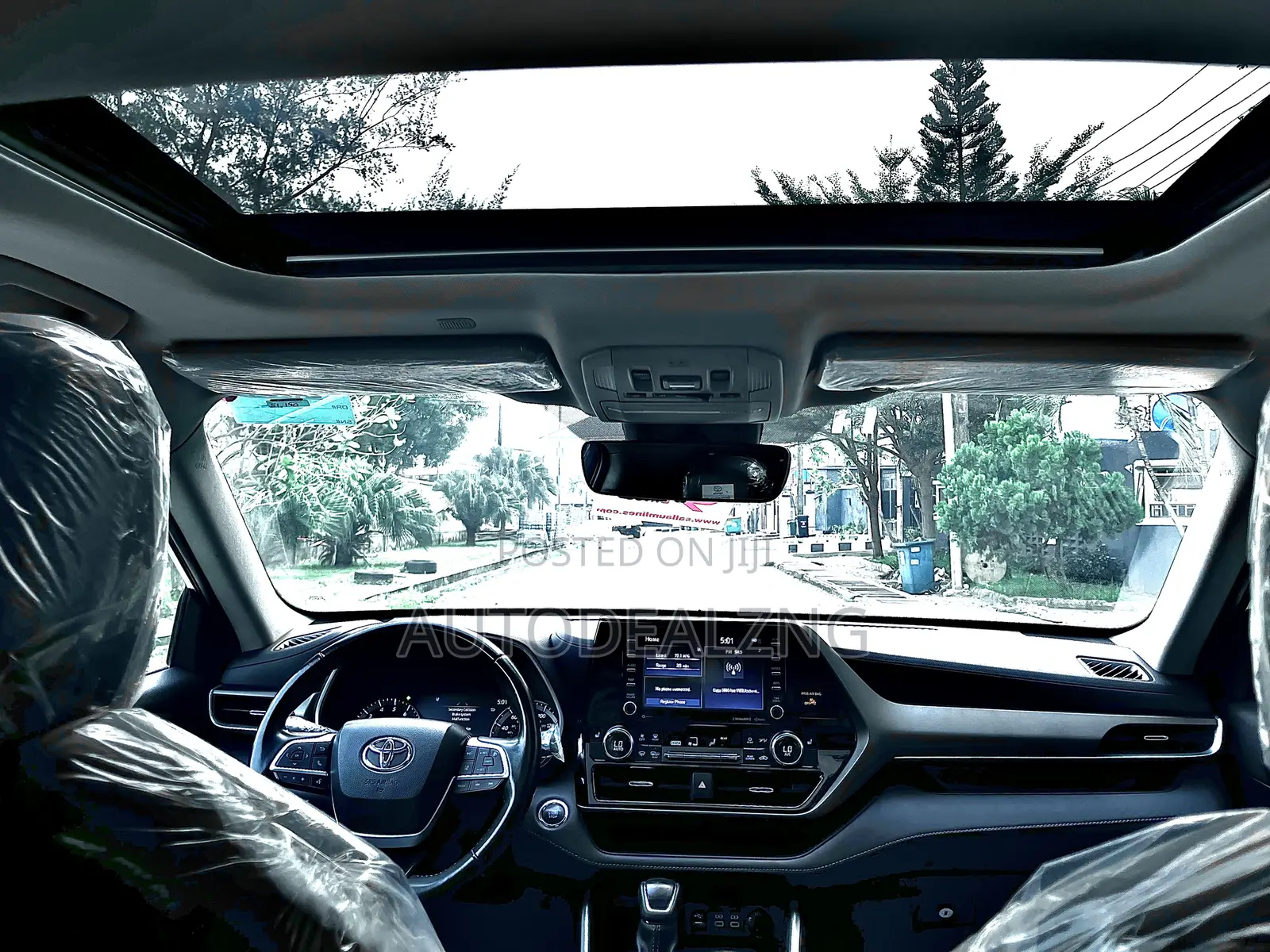 Toyota Highlander XLE 2022 Black