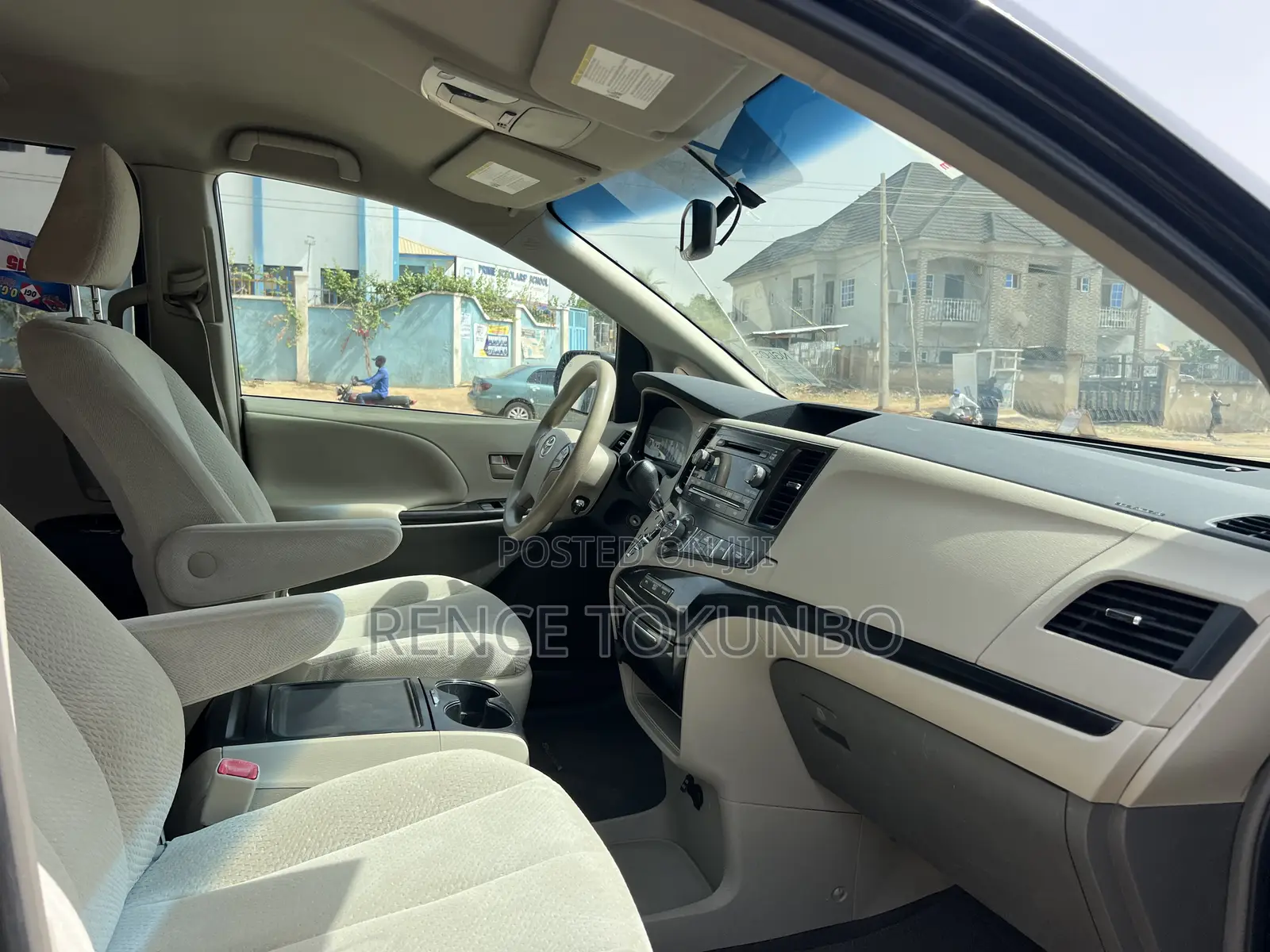 Toyota Sienna 2013 Black