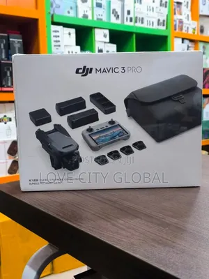 Dji Mavic 3 Pro Professional Drone Fly More Combo Rc Pad, 3 Batteries.