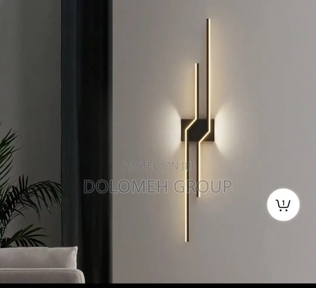 Minimalist Style Wall Light
