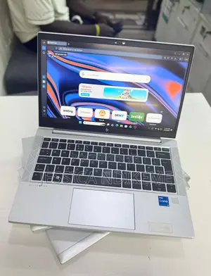 Laptop HP EliteBook 830 G8 8GB Intel Core i5 SSD 256GB