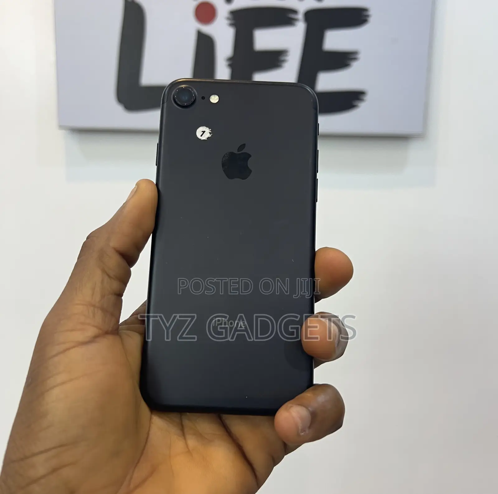 Apple iPhone 7 32 GB Black