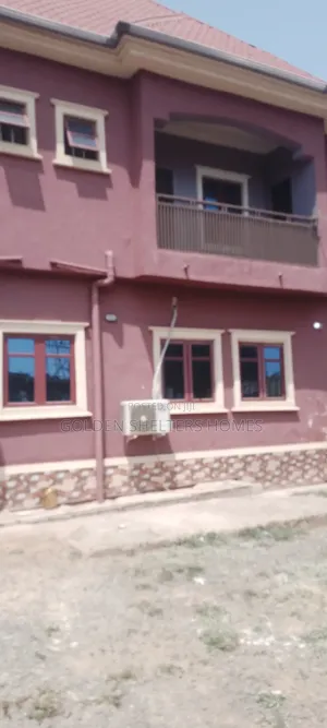 Furnished 3bdrm Apartment in Golf Annex Estate, Enugu for rent