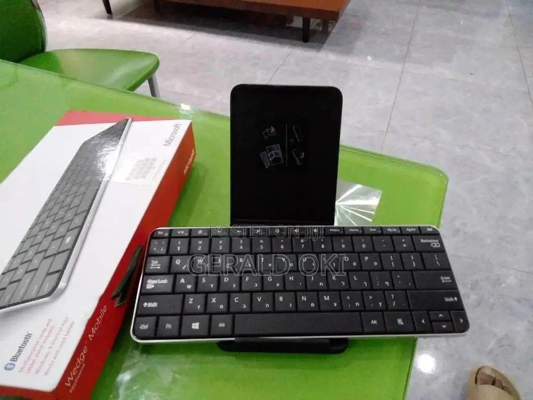 Microsoft Wedge Mobile Keyboard