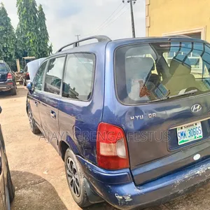 Hyundai Trajet 2004 Blue