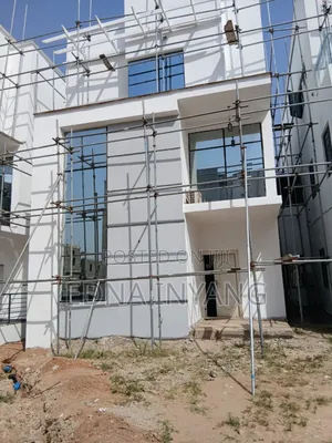 3bdrm Maisonette in Dawaki for sale