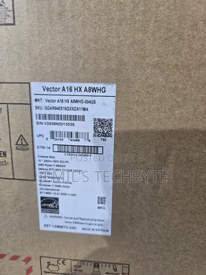 New Laptop MSI Vector 16 HX AI A2XWIG 16GB AMD Ryzen 9 SSD 1T