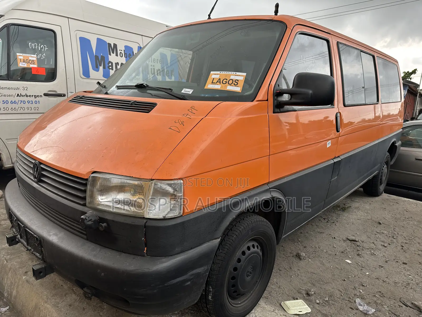 Volkswagen Transporter 2005 Orange