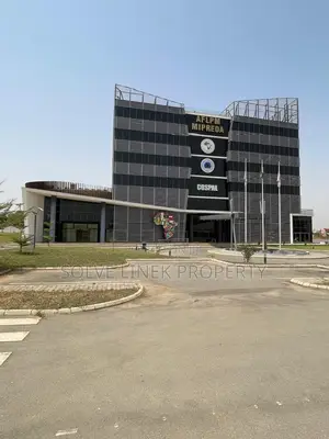 To Let | Offic Space | #5million/Y | Lugbe