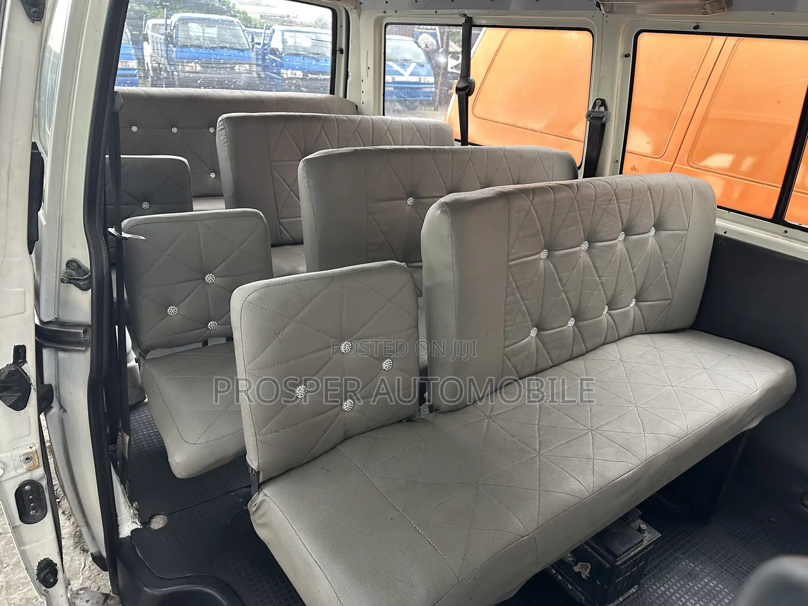 Volkswagen Transporter 2005 White
