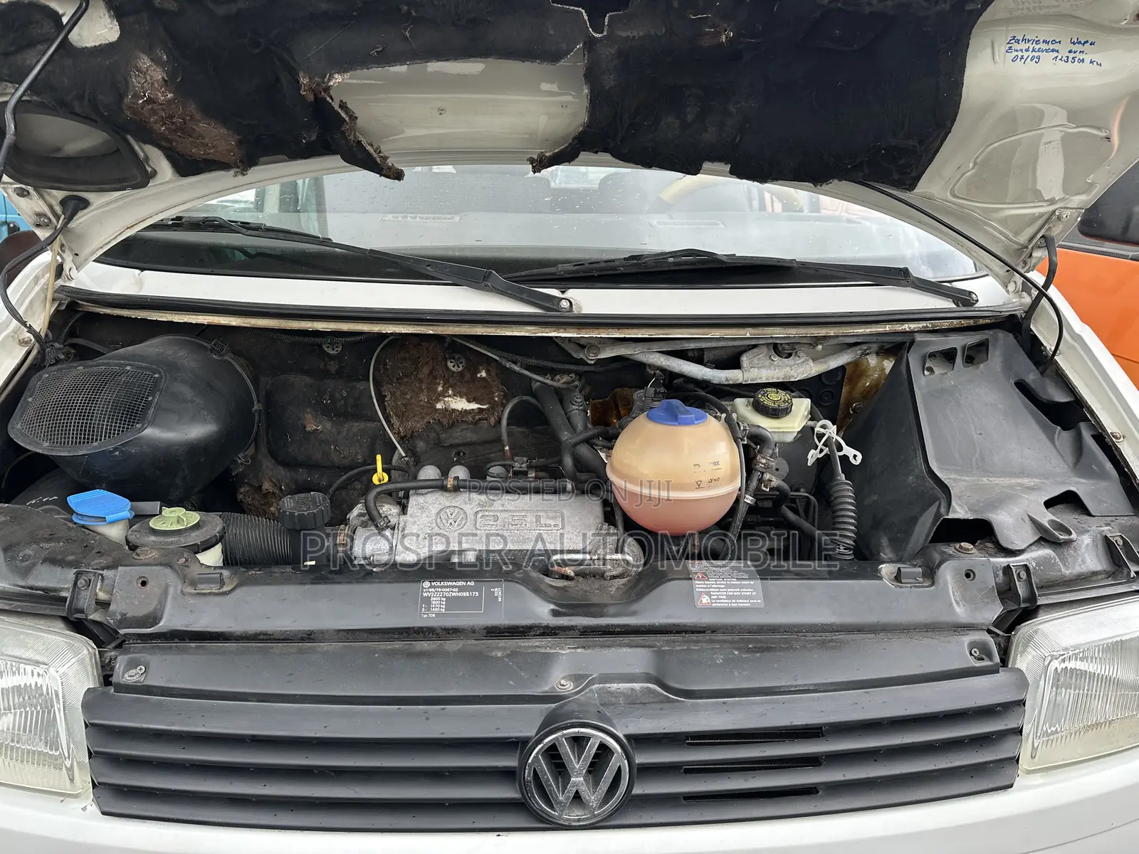 Volkswagen Transporter 2005 White