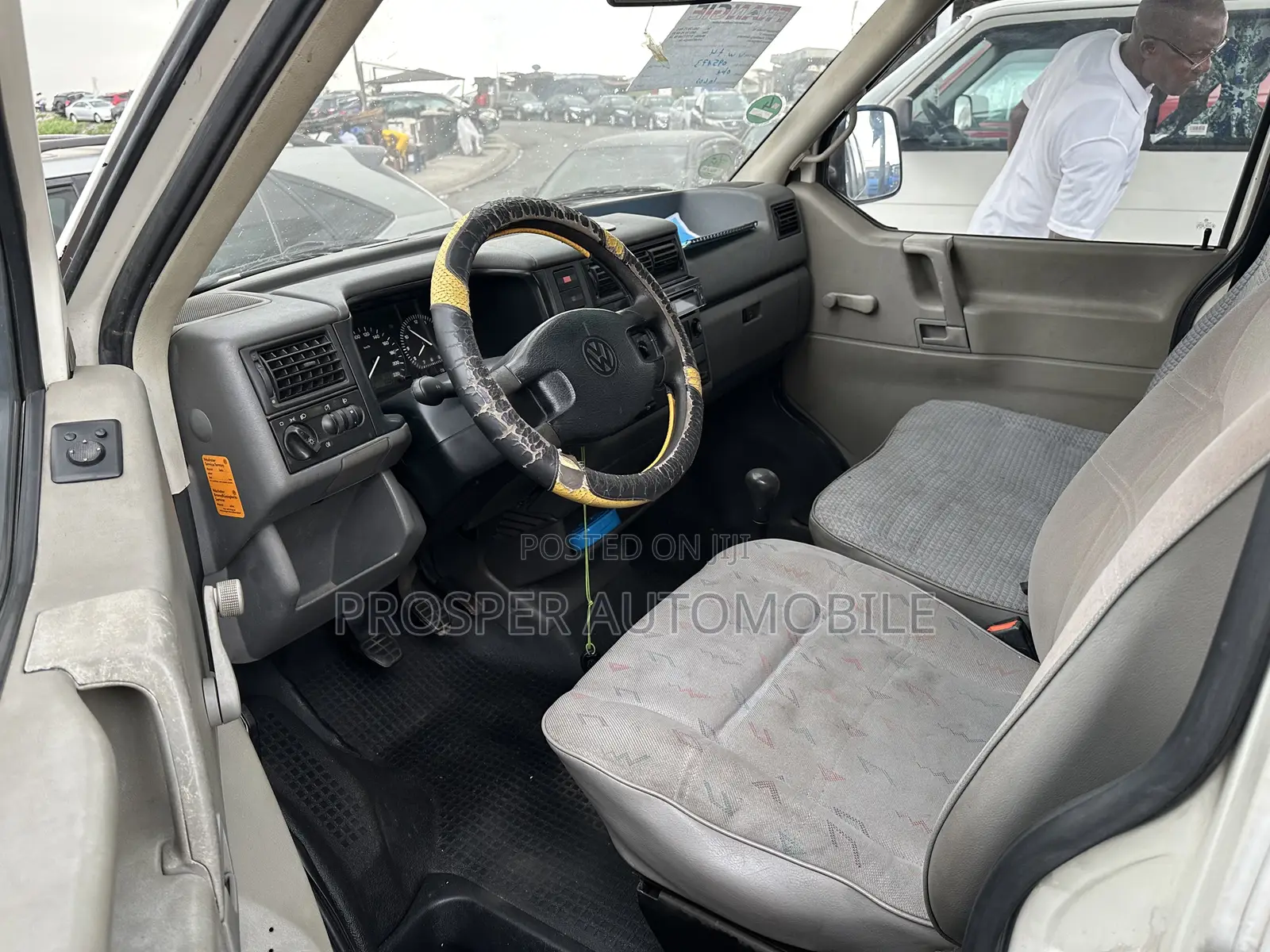 Volkswagen Transporter 2005 White