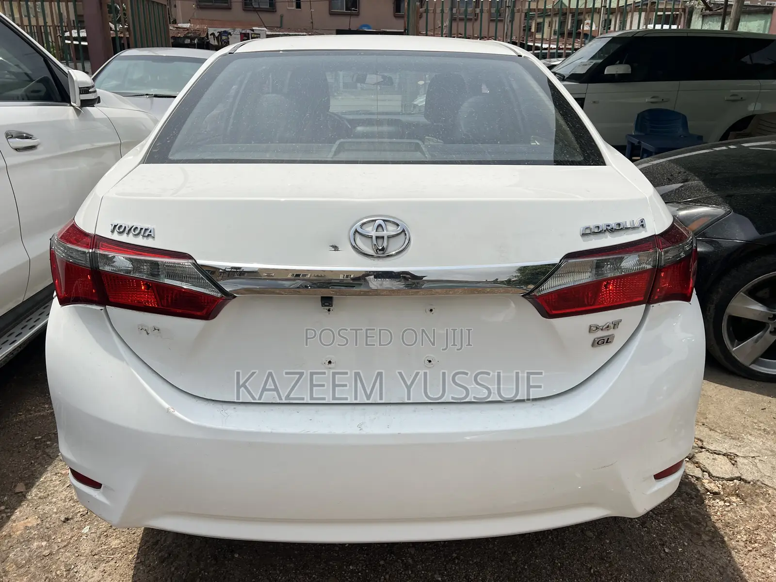 Toyota Corolla LE Eco (1.8L 4cyl 2A) 2018 White