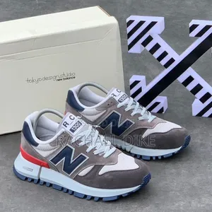 High Quality Sneakers