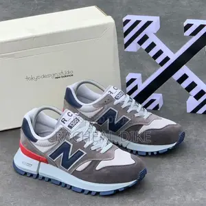 High Quality Sneakers