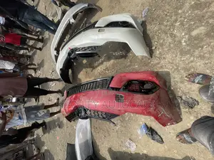 Complete Front Bumper Corolla Im 2018