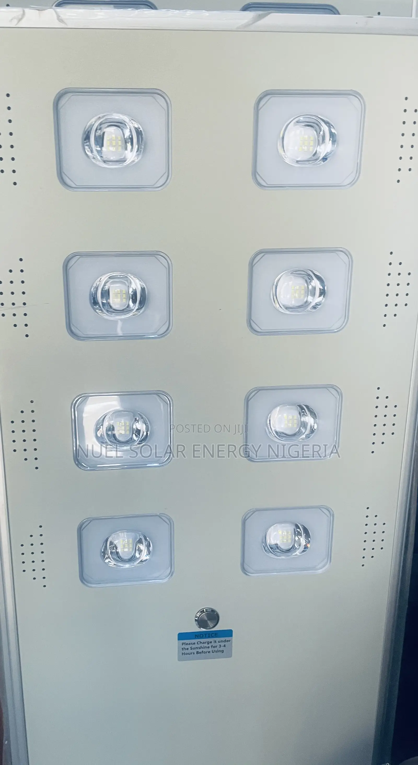 Wakatek Solar Street Light 8-Eye