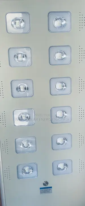 Wakatek Solar Street Light 8-Eye