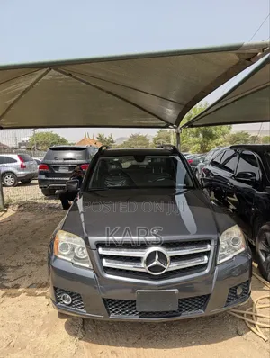Mercedes-Benz GLK-Class 2010 Gray