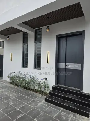 4bdrm Duplex in Lekki Phase 1 for rent